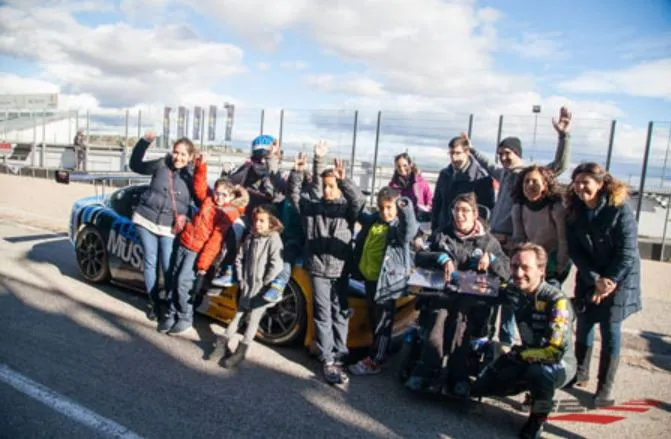 Equipo y familias en el circuito